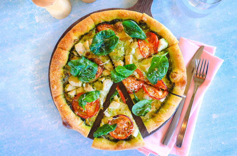 Chicken-pesto-pizza-2